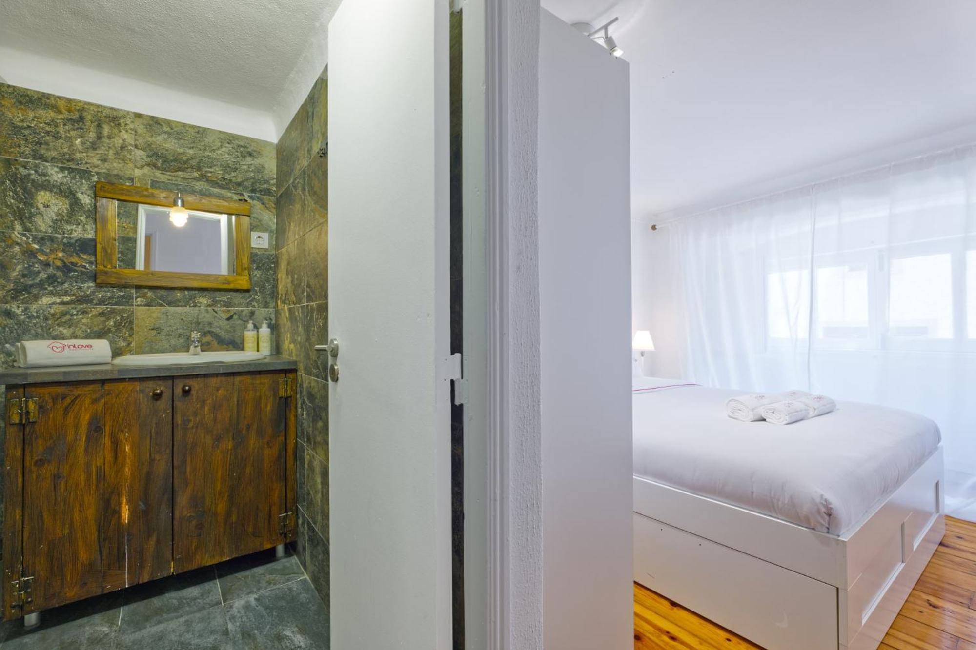 New! Family On The Walls Of Apartamento Lisboa